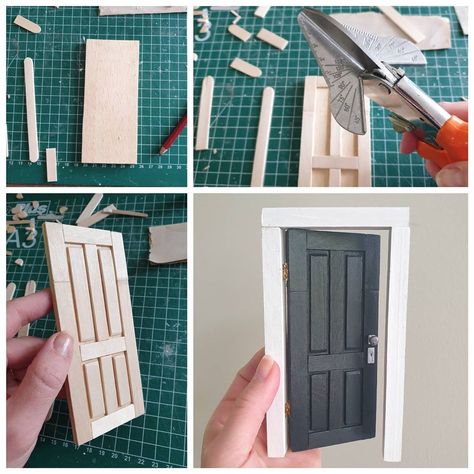 Dollhouse Door Diy, Miniature Door Diy, Dollhouse Front Door, Doll House Door, Door Miniature, Lundby Dollhouse, Miniature Door, Dollhouse Door, Mini Crafts