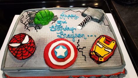 Superhero Cakes For Boys, Avengers Pinata Cake, Super Hero Sheet Cake, Avengers Sheet Cake, Avengers Sheet Cake Ideas, Superhero Sheet Cake Ideas, Superhero Birthday Cake Buttercream, Avengers Theme Birthday, Avengers Theme