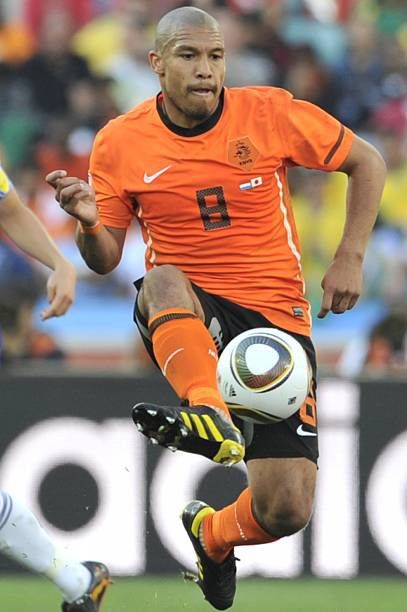 Nigel De Jong, Football Teams, Football Team, Football, American Football