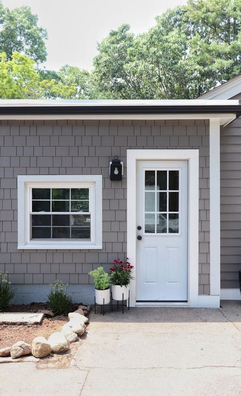 Hardie Shingle Siding, Siding Choices, Siding Styles, Shake Shingle, Siding Trim, Shake Siding, Hardie Siding, Garage Addition, Siding Options