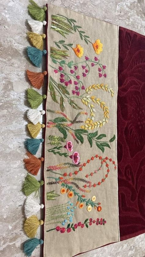 Embroidery Designs For Table Cloth, Embroidery On Dupatta, Bordados Tambour, Basic Hand Embroidery Stitches, Simple Hand Embroidery Patterns, Embroidery Lessons, Bead Embroidery Tutorial, Floral Embroidery Patterns, Diy Embroidery Patterns