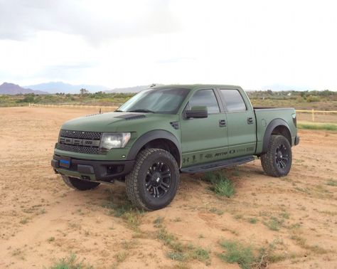 Military Matte Green Wrap - FORD RAPTOR FORUM - Ford SVT Raptor Forums - Ford Raptor Black Ford Raptor, Ford Raptor Svt, Raptor Truck, Jeep Wj, Ford Svt, Ford F150 Raptor, Ford Trucks F150, Svt Raptor, Ford Ranger Raptor