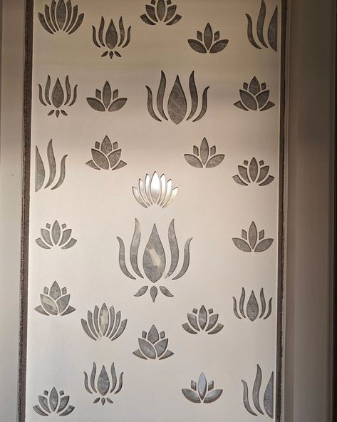 Lotus 🪷 Panel jali work #anshart #art #artist #lotus #interior #interiordesignideas #architecture #architect #decor #decoration #homedesign #wall #wallartdecor #decorideas #decorating #interiordesign Temple Glass, Jali Work, Cnc Pattern, Jaali Design, Mirror Pattern, Mandir Design, Wall Tv Unit Design, Unit Design, Leaving Room