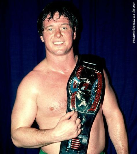 Roddy Piper 1982 Austin Theory, R Truth, Roddy Piper, Horror Movies Funny, Ric Flair, Memphis Design, Wrestling Superstars, Pictures Of People, Wwe Wrestlers