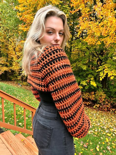 Halloween Sweater Crochet, Halloween Crochet Sweater, Crochet Halloween Sweater, Horror Crochet, Crocheting Clothes, Crochet Spooky, Crocheted Shrug, Spooky Crochet, Fall Clothing Essentials