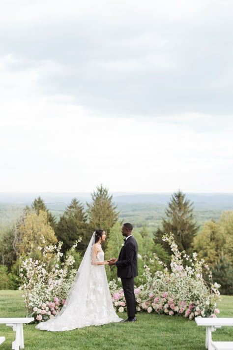 Flowers On Ground Wedding, Hilltop Wedding Ceremony, Micro Wedding Decorations, Floral Altar Wedding, Elevated Garden Wedding, Wedding Ground Arch, Ground Flower Arch, Cedar Lakes Estate Wedding, Grounded Floral Arches Wedding