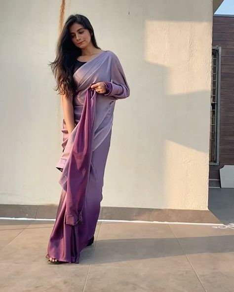 ND Designer SAREES on Instagram: “💫THE OMBRÉ COLLECTION 💫  SWIPE FOR VIDEO ⬅️ fabric:- rangoli silk  price:- ₹669 free shipping  saree length :-5.5 mtrs  Blouse:- 0.8 mtrs…” Ombre Saree, Saree Ideas, Designer Sarees, Clothing Hacks, Indian Dresses, Saree Designs, Silk Sarees, Desi, Saree