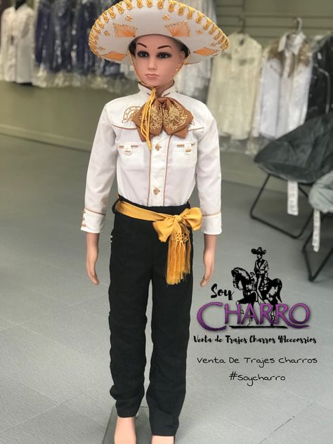 Traje caporal  #pantalón #camisacharra #pantaloncaporal #moñocharro #sombrerocharro #pasadenatexas Charro Suit, Celebrities, The Originals, Molde