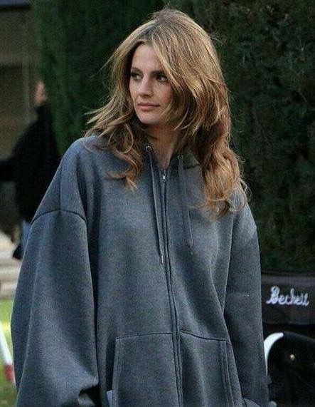 Castle Movie, Castle Series, Castle Tv Series, Chestnut Hair, Castle Tv Shows, Castle Beckett, Castle Tv, Kate Beckett, Stana Katic