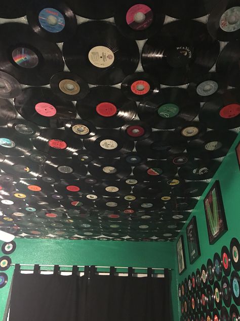 Vinyl record ceiling...Pinterest made me do it! Vinyl Record Ceiling, Records On Ceiling, Decorating With Old Records, Hanging Records From Ceiling, Record Repurpose Ideas, Record Wall Ideas, Record Vinyl Wall, Basement Wall Colors, Punk Bedroom