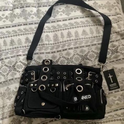 Look what I just found on Depop 🙌 https://depop.app.link/YCPgZzU6Qzb Alt Purse, Punk Bag, Cute Goth, Alt Style, Buckle Bags, Digital Closet, Purse Jewelry, Alt Fashion, Pretty Bags