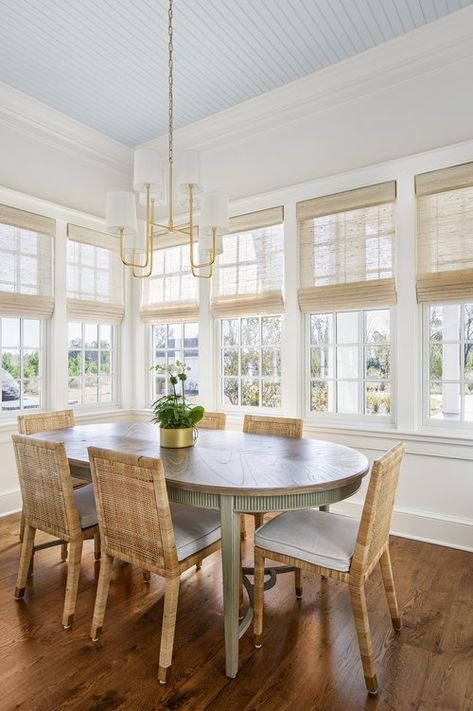 Coastal Breakfast Room, Southern Formal Dining Room, Serena And Lily Kitchen Table, New England Coastal Dining Room, Dining Room With View, Grand Millennial Style Dining Room, Dining Room Nancy Meyers, Cozy Coastal Dining Room, Grandmillennial Dining Room