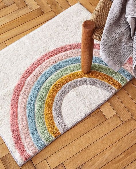 Kids Bath Mat, Tufting Diy, Funky Rugs, Latch Hook Rugs, Punch Needle Patterns, Punch Needle Embroidery, Needle Punch, Diy Rug, Kids Bath