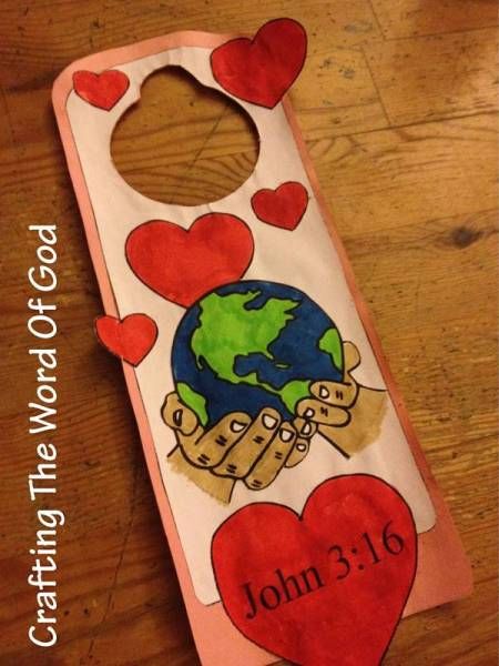 john-316-door-hanger Kids Sunday School Lessons, Children's Church Crafts, Bible Story Crafts, Hanger Crafts, Preschool Bible, Kids Bible, Bible School Crafts, Bible Study For Kids, Bible Crafts For Kids