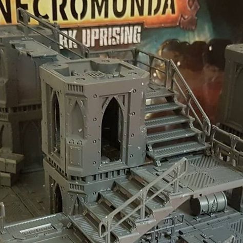 Bjarni í Dali on Instagram: "Another angle of my multi level build. I'm hoping to use the board for some games connected to the Iron Sleet invitational. This is the second of four tiles at this height. The idea is for them to be somewhat modular, so they can be used as a 2*2 setup, or stacked on top of each other. Some design of extra components still to come. ;-) #Necromunda #terrain #underhive #gamesworkshop #workinprogress #miniatureart #warhammerconvert #warhammer40000 #warhammer40k #grimdark #dieselpunk #inq28 #blanchitsu #inquisimunda #scenicbases #theprimogenitor #ironsleetinvitational" Necromunda Tiles, Modular Terrain Tiles, Zone Mortalis, Warhammer 40k Terrain Game Tables, Battle Fleet, Necromunda Underhive, Warhammer Necromunda, Mordhiem Terrain, Necromunda Terrain