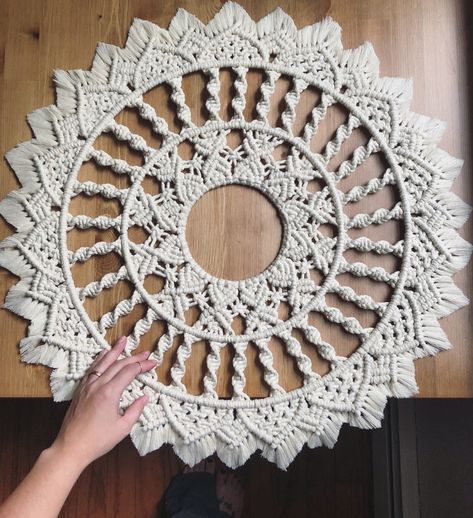 Macrame Mandala Pattern, Macrame Mandala Diy Free Pattern, Diy Macrame Mandala Tutorial, Macrame Patterns Tutorials Wall Clocks, Macrame Mandala Tutorial, Macrame Circle, Macrame Half Mandala, Macrame Runner, Jute Macrame