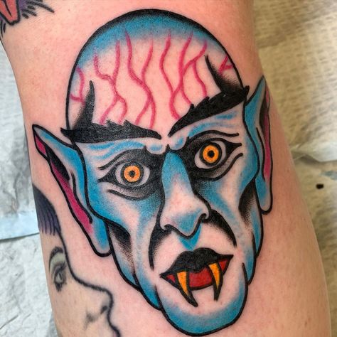 Andrew Bixby on Instagram: “Nosferatu for @brianahairtease #northshorema #lightwavetattoo #oldlines #traditionaltattoo #tattoosbybix #salemma #saugusma…” Nosferatu Tattoo Traditional, Traditional Monster Tattoo, Horror Traditional Tattoo, Traditional Horror Tattoo, Nosferatu Tattoo, Scary Tattoo Ideas, Horror Tattoo Ideas, Fake Skin Tattoo, Horror Tattoos