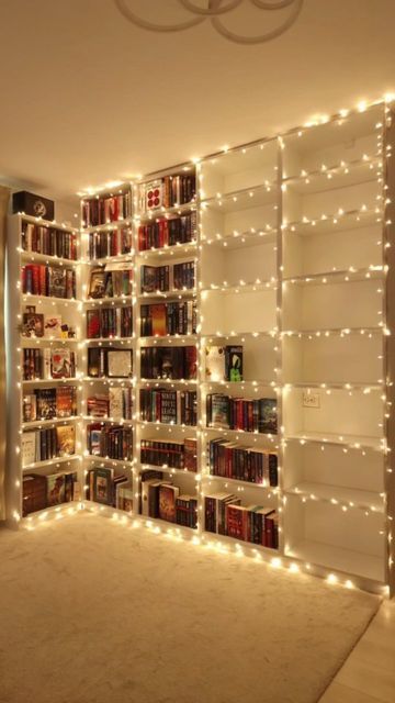 Book Shelf Lights, Bookshelves With Fairy Lights, Led Lights Bookshelves, Bookshelves Fairy Lights, Book Shelf With Fairy Lights, Bookshelf With Lights, Bookshelf Lights, Decorated Bookshelves, Bookshelf Aesthetic Fairy Lights