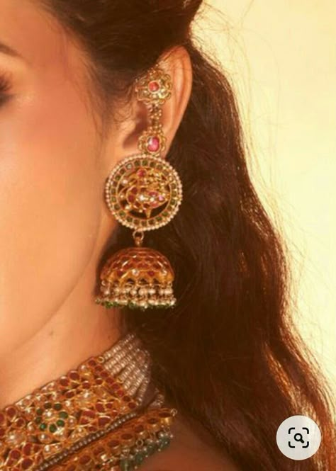 Kundan Jhumka Earrings Gold, Kundan Buttalu Gold Earrings, Traditional Kundan Earrings, Maatilu Designs, Maatilu Designs Gold, Kundan Buttalu, Mattal Jhumka, Jumkis Indian Jewelry, Matilu Designs Gold