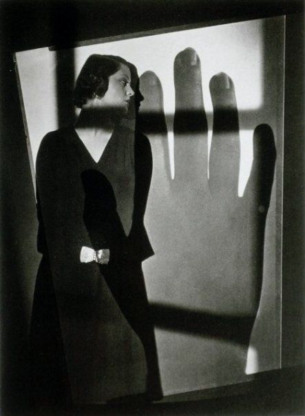 . Germaine Krull, Viviane Sassen, Photo Noir, German Expressionism, Septième Art, Camera Obscura, Surrealism Photography, French Photographers, Man Ray