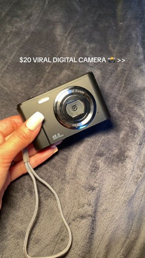 Giving 2000’s vibes in the best way & the quality is amazing 🫶🏻 @abbynavaa Good Film Cameras, Best Digital Camera Cheap, Affordable Digital Camera, Vivitar Digital Camera, Cheap Digital Camera, Pink Digital Camera, Digi Camera, Aesthetic Digital Camera, Small Digital Camera