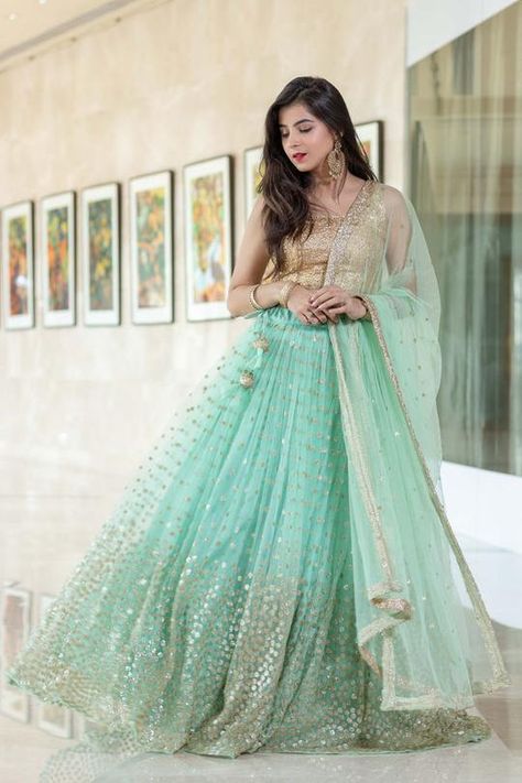 Indian Wedding Dress Bridal Lehenga, Mint Green Lehenga, Shaurya Sanadhya, Sequin Lehenga, Castle Exterior, Simple Lehenga, Half Saree Lehenga, Wedding Lehenga Designs, Lehnga Dress