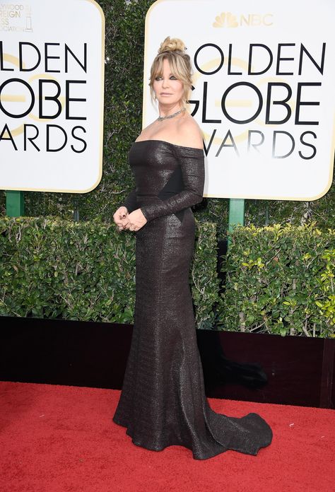 The Dresses at the Golden Globes Have Fulfilled All Your Expectations Prabal Gurung Dress, Golden Globes Fashion, Golden Globes 2017, Red Carpet 2017, Golden Globes Red Carpet, Goldie Hawn, Prabal Gurung, Golden Globe, Celebrity Red Carpet