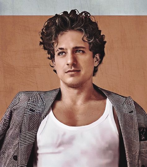 Charlie Puth Music, Men's Curly Hairstyles, Charlie Puth, Ig Post, Charming Charlie, King Charles, Bearded Men, Musician, Curly Hair Styles