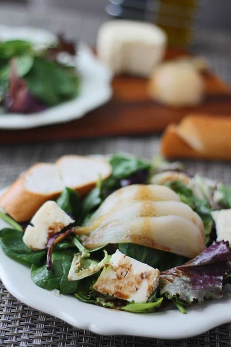 Poached Pear & Brie Salad with Honey Balsamic Dressing - Cooking for Keeps Poached Pear Salad, Brie Salad, Pear Brie, Balsamic Dressing Recipe, Honey Balsamic Dressing, Fruity Recipes, Sliced Pears, Honey Balsamic, Pear Salad