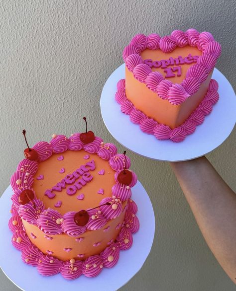 Ugly Cakes, Birthday Cake Decorating Ideas, 21st Cake, 21st Birthday Cakes, Mini Cakes Birthday, Cake Decorating Ideas, A Birthday Cake, Simple Birthday, Creative Birthday Cakes