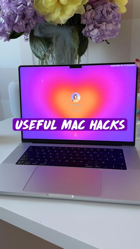 Actually Useful Mac tips & tricks! mac tips mac tricks apple hacks Macbook Organization, Macbook Air Aesthetic, Macbook Shortcuts, Book Hacks, Mac Shortcuts, Macbook Pro Setup, Mac Hacks, Apple Hacks, Macbook Hacks