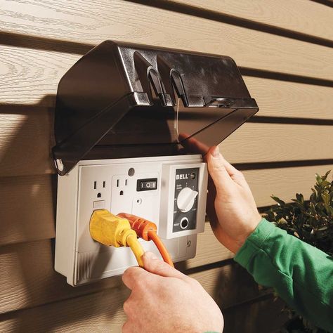 Outdoor Electrical Outlet, Gardening Tricks, Outdoor Outlet, Diy Outdoor Lighting, Home Electrical Wiring, Diy Electrical, Outdoor Solar Lights, Home Repairs, Electrical Outlets