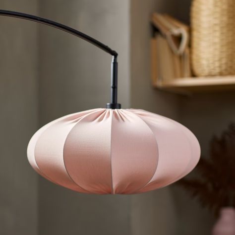 REGNSKUR Pendant lamp shade, oval pink, 20" - IKEA Ikea Lamp Shade, Rattan Floor Lamp, Ikea Lamp, Floor Lamp Base, Standard Lamps, Pendant Lamp Shade, Overhead Lighting, Dressing Tables, Modern Kitchens