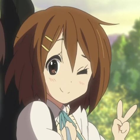 Yui K-on Icon, K On Pfp, K-on Icons, Yui Hirasawa, K On, Anime Screenshots, Blue Box, Know Your Meme, Cartoon Shows