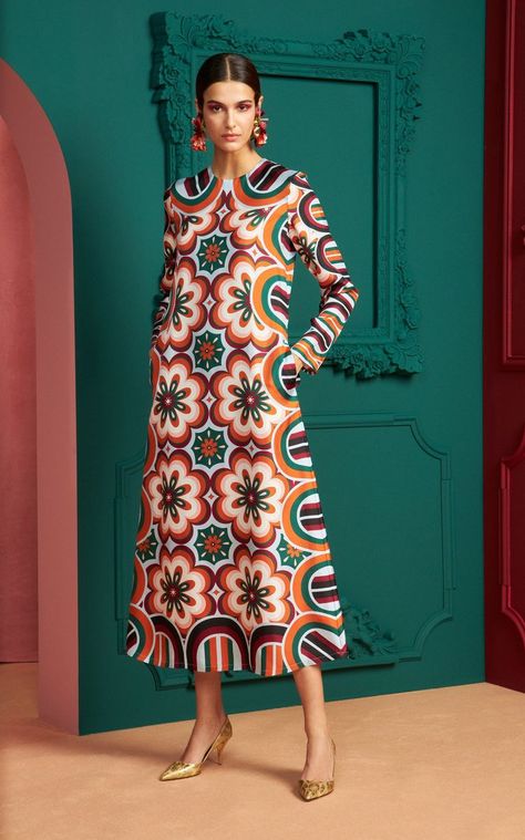 La double J فستان سهرة, Mode Inspo, 가을 패션, Mode Inspiration, Pre Fall, A Dress, Lisbon, Swing Dress, Look Fashion