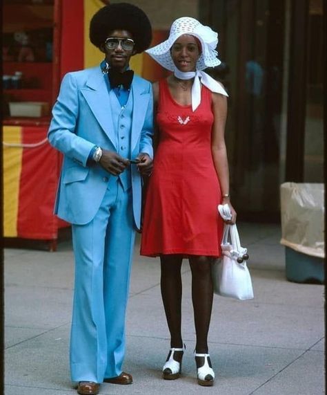 Old School Outfits, 70s Mode, School Dress Code, Old School Fashion, Outfits 70s, Seventies Fashion, Stylish Couple, 1970s Fashion, Eclectic Fashion