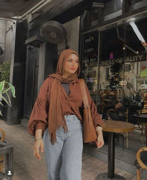 Hijab Summer Style, Hijab Fashion Inspiration Summer 2024, Hijab Summer Outfits 2024, Simple Everyday Outfits Summer, Outfit Hijab Summer, Hijabi Outfits Casual Summer, Classy Hijab Outfits, Hijab Fashion Inspiration Casual, Modest Trendy Outfits