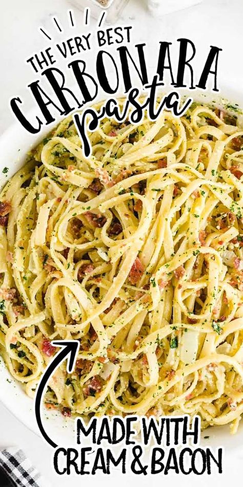 Carbonara Pasta Homemade Pasta Dishes Dinners, Homemade Carbonara Sauce, Pasta Bacon Recipes, Chicken Pasta Crockpot Recipes, Pasta Crockpot Recipes, Pasta Bake Chicken, Cabonara Recipes, Homemade Pasta Dishes, Baked Chicken Pasta