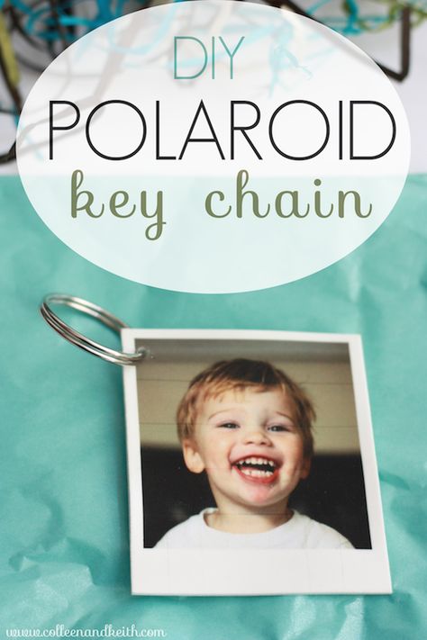 Easy DIY Polaroid Photo Keychain - Meet the Sullivans Room Parent Gifts, Polaroid Crafts, Diy Polaroid, Polaroid Diy, Room Parent, Photo Gifts Diy, Primary Ideas, Homemade Mothers Day Gifts, Vbs 2024