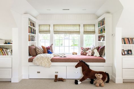 17 Outstanding Childs Bed Designs With Storage Drawers Bedroom Window Seat, Built In Daybed, Navy Office, Kids Daybed, Built In Window Seat, Bed Designs With Storage, Window Seat Design, Bed Nook, Small Bedroom Remodel