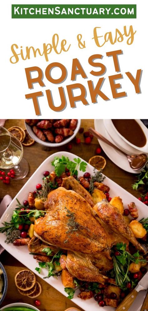 Easy Roast Turkey, Christmas Roast Turkey, Cooking A Stuffed Turkey, Turkey Roasting Times, Turkey In Oven Bag, Preparing A Turkey, Turkey In Oven, Basting A Turkey, Easy Thanksgiving Turkey