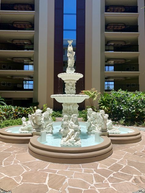 Big Fountain, Hilton Waikoloa Village, Waikoloa Village, Water Fountain Design, Fountain Design, Luxury Pool, Queen Dress, Water Fountain, Palace