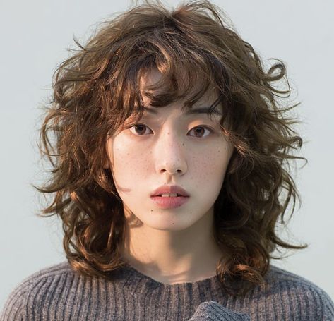 2018 Hair, Short Grunge Hair, Hyo Joo, Shaggy Hair, Han Hyo Joo, Hye Kyo, Song Hye Kyo, Bowl Cut, Permed Hairstyles