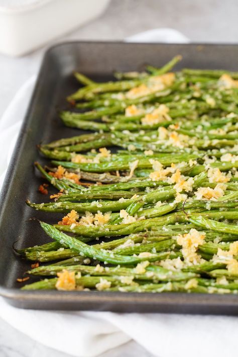 50+ Easy Christmas Side Dishes - Best Recipes for Holiday Sides - Country Living Parmesan Green Beans, Green Bean Recipes, Veggie Side Dishes, Idee Pasto Sano, Thanksgiving Side Dishes, Green Bean, Vegetable Sides, Veggie Sides, Veggie Dishes