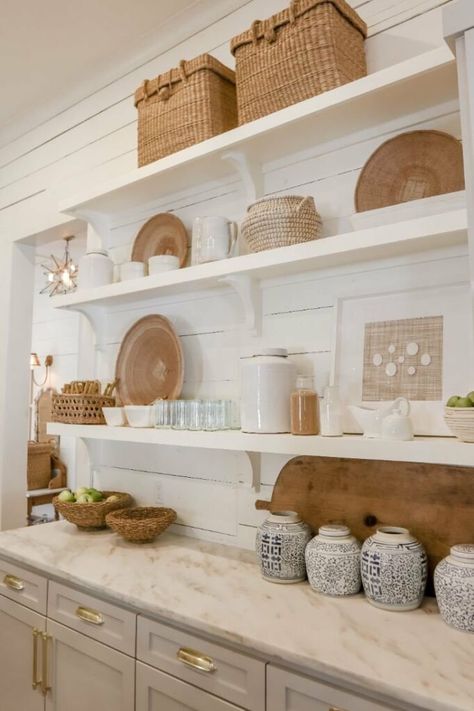 Vintage Costal Cottage, Coastal Grandmother Aesthetic House Kitchen, Organic Coastal Kitchen, Timeless Coastal Decor, Florida Homes Interior Design Coastal, Coastal Ranch Interior Design, Country Coastal Kitchen, Elevated Coastal Decor, European Coastal Cottage