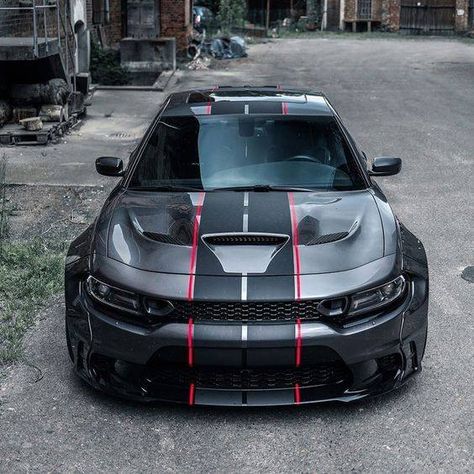 Matte black & Red #charger #stripes #dodge #mopar #srt #scatpack #hellcat #decals #stance #americanmuscle #chargerfam #chargernation #moparornocar #dodgecharger #chargersrt https://buff.ly/2WiLlTo Dodge Charger Wrap Ideas, Dodge Charger Modified, Wide Body Charger, Dodge Charger 2022, Dodge Charger 1970, Hellcat Charger, Dodge Hellcat, Dodge Charger Sxt, Dodge Charger Hellcat