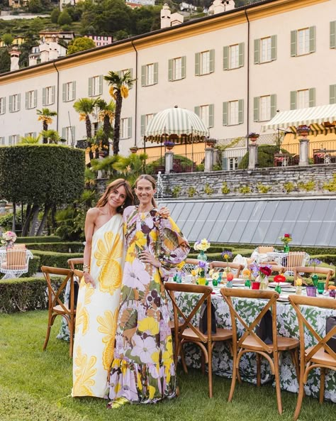 NET-A-PORTER on Instagram: “LA DOLCE VITA: Yesterday in Lake Como, we celebrated the launch of our exclusive summer capsule with @ladoublej, available only at…” Dolce Vita Aesthetic Fashion, La Dolce Vita Aesthetic Party, La Dolce Vita Outfit, Dolce Vita Party, Dolce Vita Aesthetic, La Dolce Vita Aesthetic, Dolce Vita Outfit, Italia Aesthetic, Tropical Birthday Cake