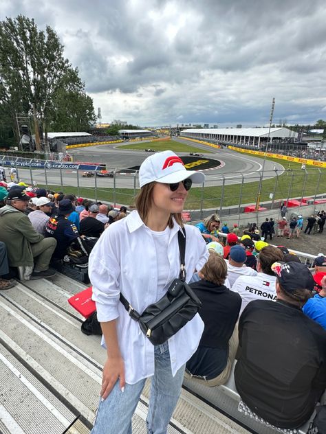 Formula 1 aesthetic Canada Montreal formule 1 outfit @judemartns Formula 1 Montreal Canada, F1 Race Outfit Ideas, F1 Grand Prix Outfits, F1 Montreal, Formula 1 Canada, F1 Vegas, Formula 1 Outfit Women, F1 Outfit For Women, F1 Fits