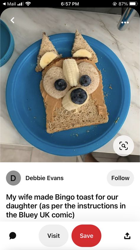 Bluey Sandwiches, Bluey Toast For Kids, Bluey Breakfast, Bluey Pancakes, Fun Kid Breakfast, Fun Kid Lunch, Easy Kid Friendly Dinners, Bluey Stuff, Baby Breakfast