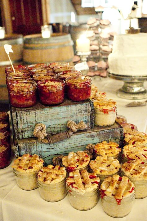 Rustic Wedding Desserts, Country Vibe, Country Theme Wedding, Rustic Fall Wedding, Wedding Dessert Table, Succulent Wedding, Fall Wedding Decorations, Fall Wedding Colors, Wedding Desserts